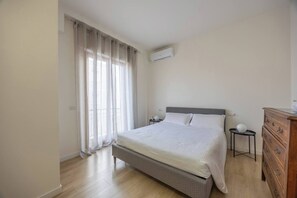 Room - BHR - The Door Of Spoleto (Spoleto)