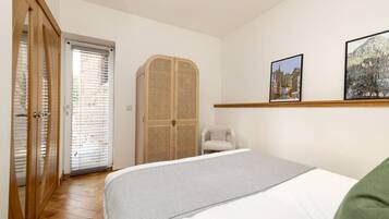 1 bedroom, iron/ironing board
