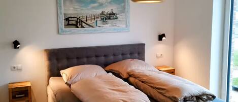 Bügeleisen/Bügelbrett, WLAN, Bettwäsche