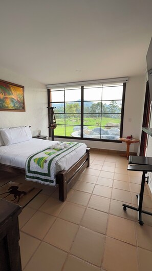 7 slaapkamers, een strijkplank/strijkijzer, gratis wifi, beddengoed