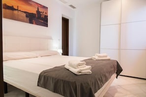 Planxa i posts de planxar i wifi gratuïta