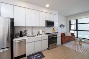Private kitchen - Soho Vibes In The Heart Of Santa Monica (Santa Monica)