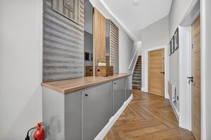 Reception - Rosemont Road (Leeds)