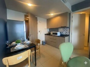 Dining - Unixx south pattaya - Two bedrooms apartment sea view with balcony all included (Pattaya City)