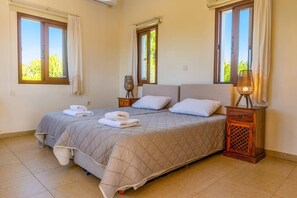 3 bedrooms, iron/ironing board, free WiFi, bed sheets - Villa Oliva by Villa Plus (Polis)