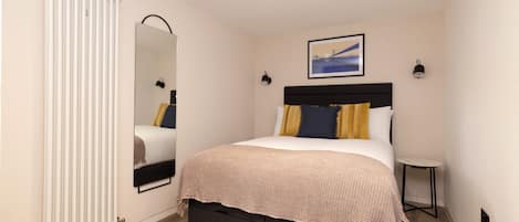 1 bedroom, iron/ironing board