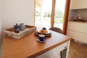 Dining - Marechiaro sea view villa with pool (Marina di Pescoluse)