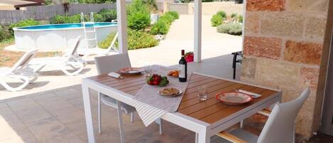 Restauration extérieure