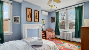 Skrivbord, gratis wi-fi och sängkläder