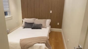 熨斗/熨衣板、WiFi、床单