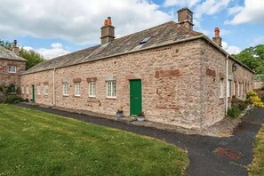 Exterior - Lowther Cottage - Lake District Cottage With Log Burner (Penrith)