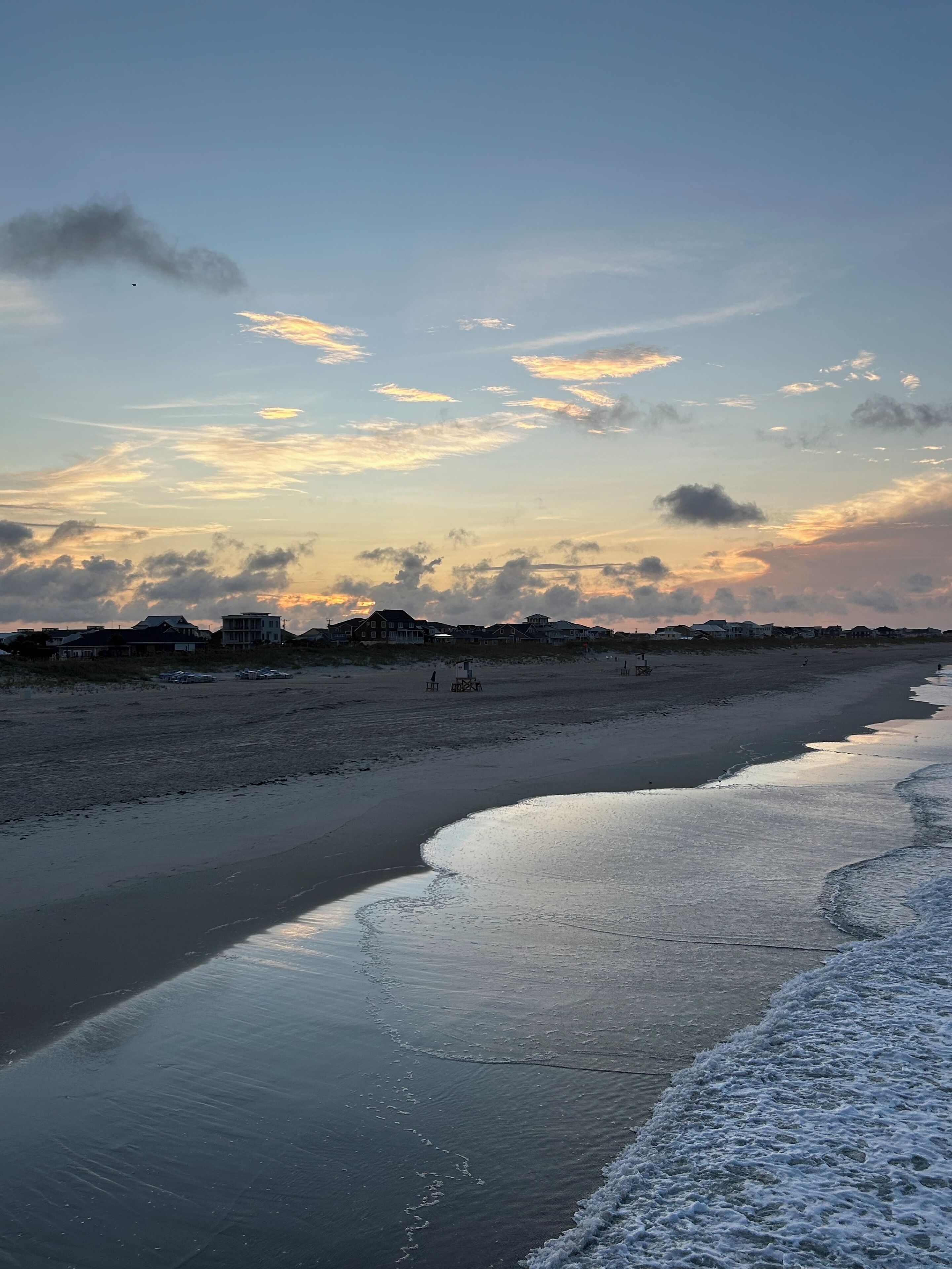 サンラウンジャー、ビーチタオル