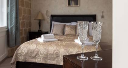 Queen Teuta Luxury Rooms Split