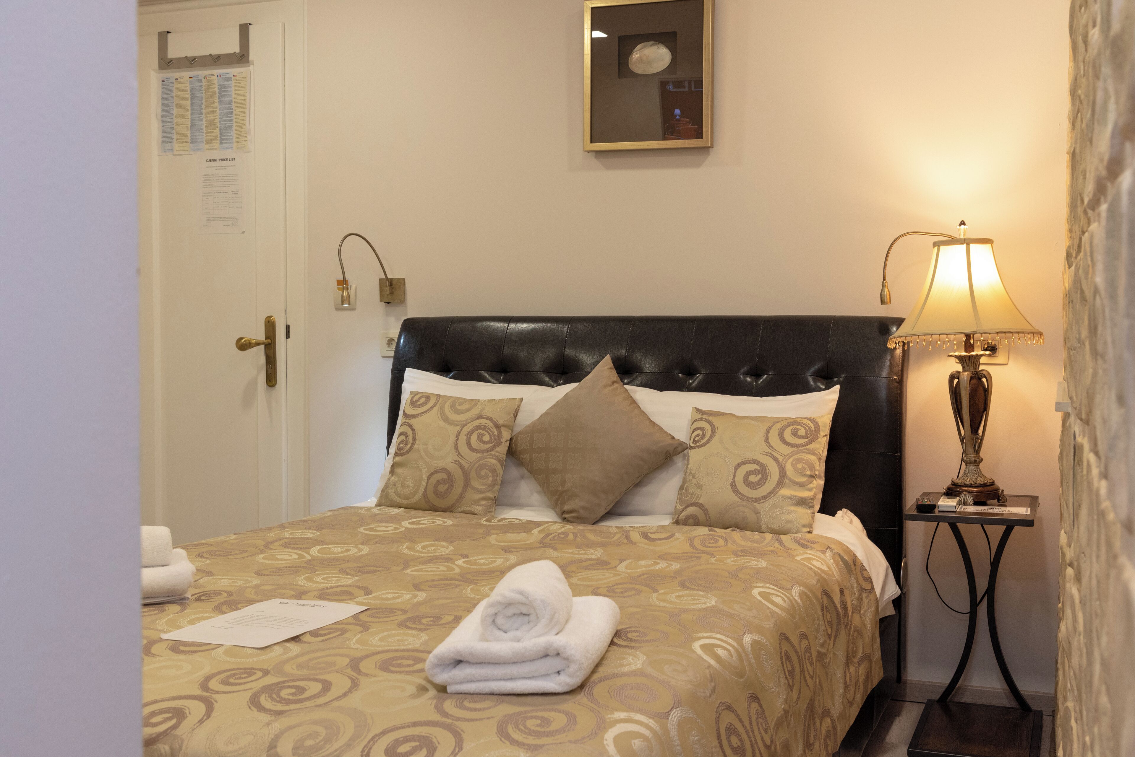 In-room safe, iron/ironing board, free WiFi