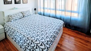 3 室のベッドルーム、WiFi、ベッドシーツ
