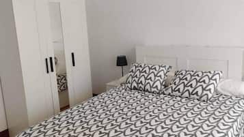 WiFi, bed sheets, wheelchair access