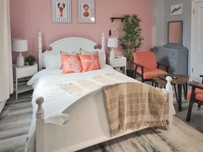 1 bedroom, iron/ironing board, WiFi, bed sheets
