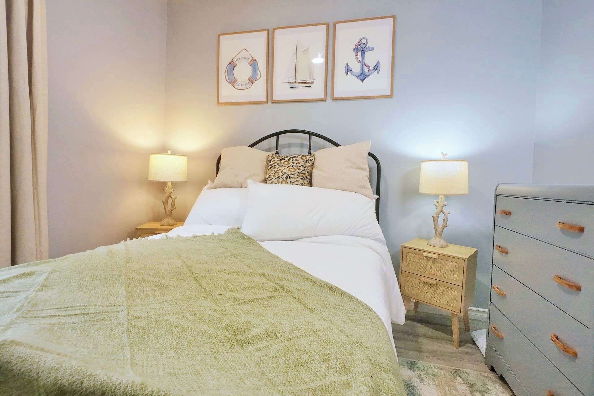 アイロン / アイロン台、WiFi、ベッドシーツ