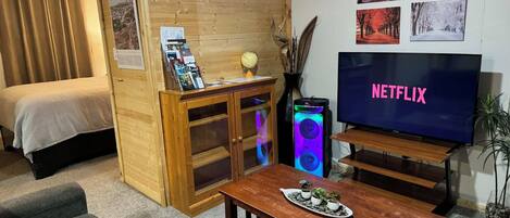 1 dormitori, caixa forta a l'habitació, escriptori i wifi gratuïta