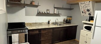 Modern Basement Suite at the heart of Downtown