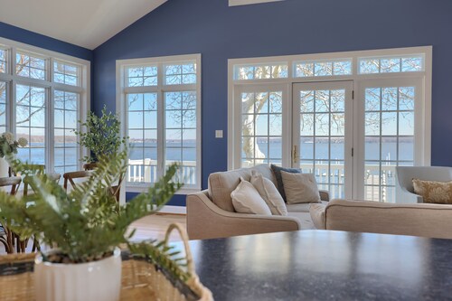 5BR Chesapeake Waterfront Estate with Private Dock