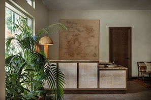 Lobby - ROOST Rainey (Austin)