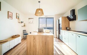 Fridge, microwave, oven, stovetop - Duplex d Exception Vue sur le port de Quiberon (Quiberon)