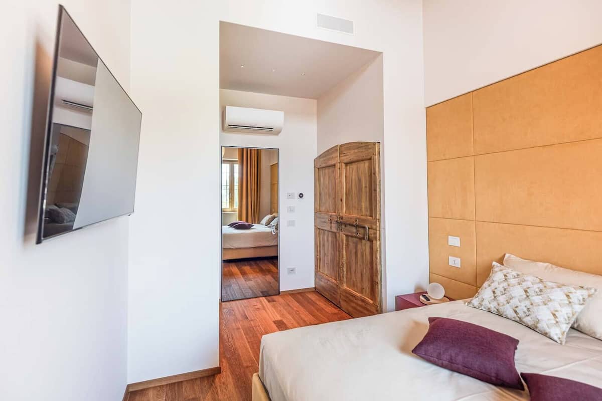 Chambre Double Deluxe, vue jardin | Coffres-forts dans les chambres