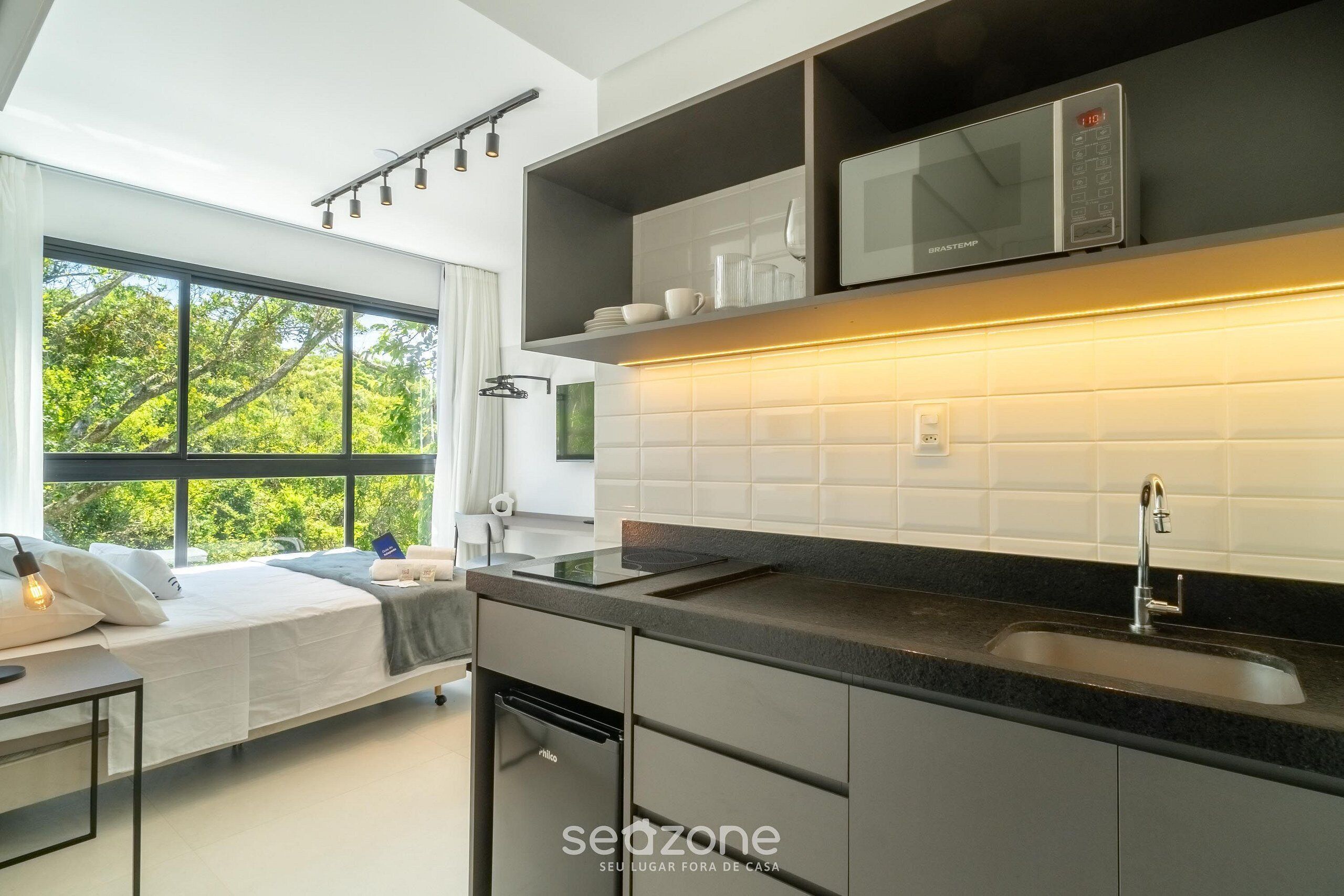 Basic Apartment | Private kitchen