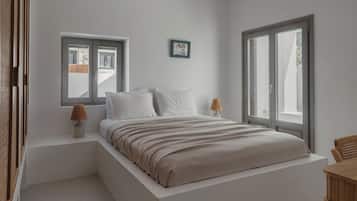 Deluxe Villa, Sea View | In-room safe, blackout curtains, soundproofing, iron/ironing board