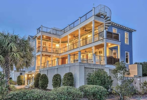 Beautiful Home w/ Pvt Pool,Hot Tub,Movie Rm & Rooftop! Ocean Views, Beach!