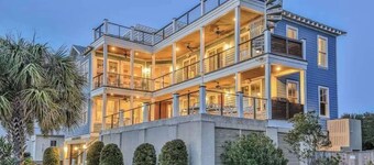Beautiful Home w/ Pvt Pool,Hot Tub,Movie Rm & Rooftop! Ocean Views, Beach!