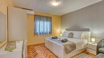 Villa (Four Bedroom Villa With Pool And Sea ) | 2 habitaciones