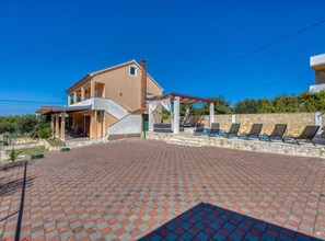 Exterior - Villa Lara With Pool And Sea View (Sveti Filip i Jakov)