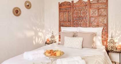 CĆur d'Atlas Spacieux appartement Ă 1mn de TORCY RER A & gare routiĂšre rĂ©gionale