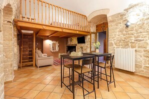 Interior - Luxury House 'Apulia' with Wi-Fi (Toritto)