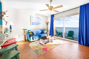 TV - Splash! Kids Aqua park, Free rental chairs! (Panama City Beach)