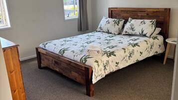 Fer et planche à repasser, Wi-Fi, draps fournis