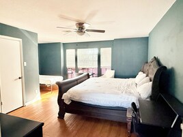 Family House, Garden View | Laptop workspace, free WiFi