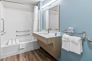 Suite, 1 Queen-Bett, rollstuhlgeeignete Dusche, Nichtraucher