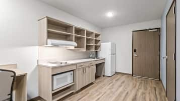 Suite, 2 Queen Beds, Accessible, Non Smoking