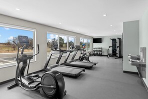 Fitness facility - Everhome Suites Wichita Northeast (Wichita)