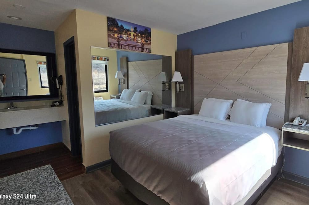 Quality Inn & Suites East Point - Atlanta Area