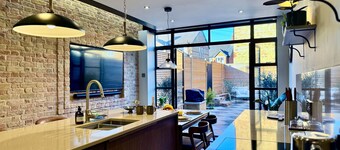 Southview Terrace, 3 bedroom, Stamford by Belmont Places