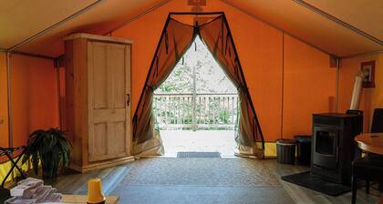 Safari Glamping Tent | Forest Retreat & Hot Tubs!