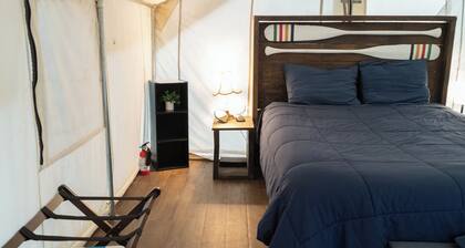 Explorer Glamping Tent | Forest Retreat & Hot Tubs!