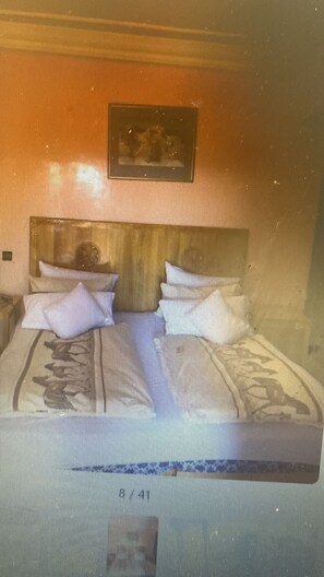 2 bedrooms, iron/ironing board, Internet, bed sheets - The accommodation Appartement Elias Marrakech, which has an outdoor pool, garden (Marrakech)