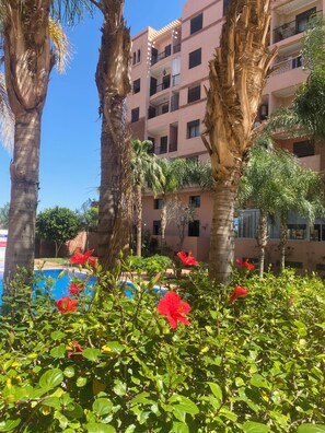 Exterior detail - The accommodation Appartement Elias Marrakech, which has an outdoor pool, garden (Marrakech)
