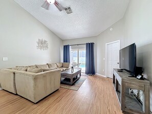 Villa (3 Bedrooms) | Interior - Serene Escape: South-facing Pool & Game Room (Clermont)