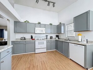 Interior - Serene Escape: South-facing Pool & Game Room (Clermont)